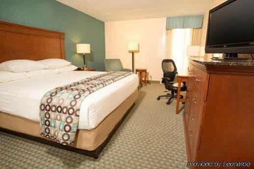 Hotel Sonesta Essential Hobby Airport