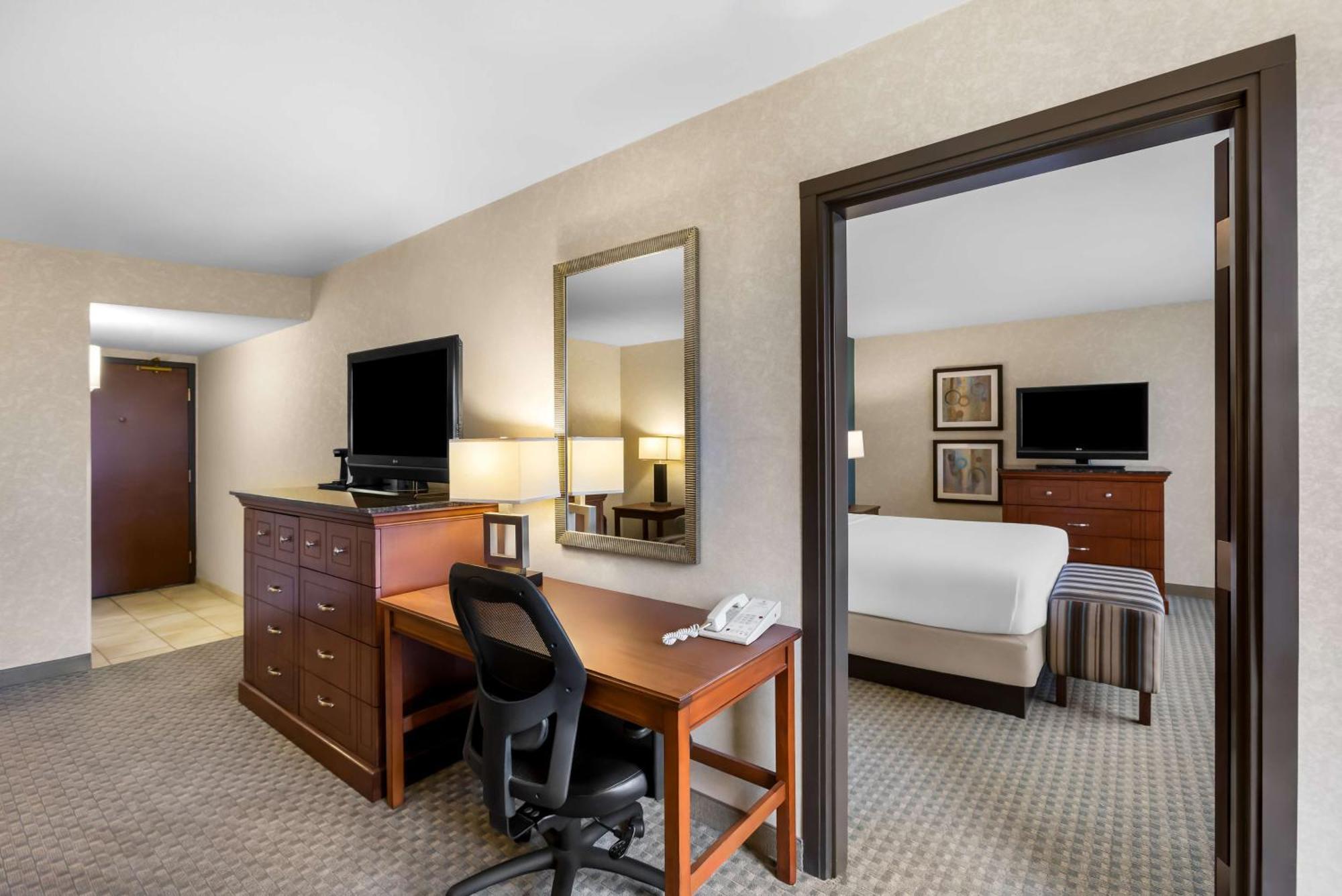 Hotel Sonesta Essential Hobby Airport
