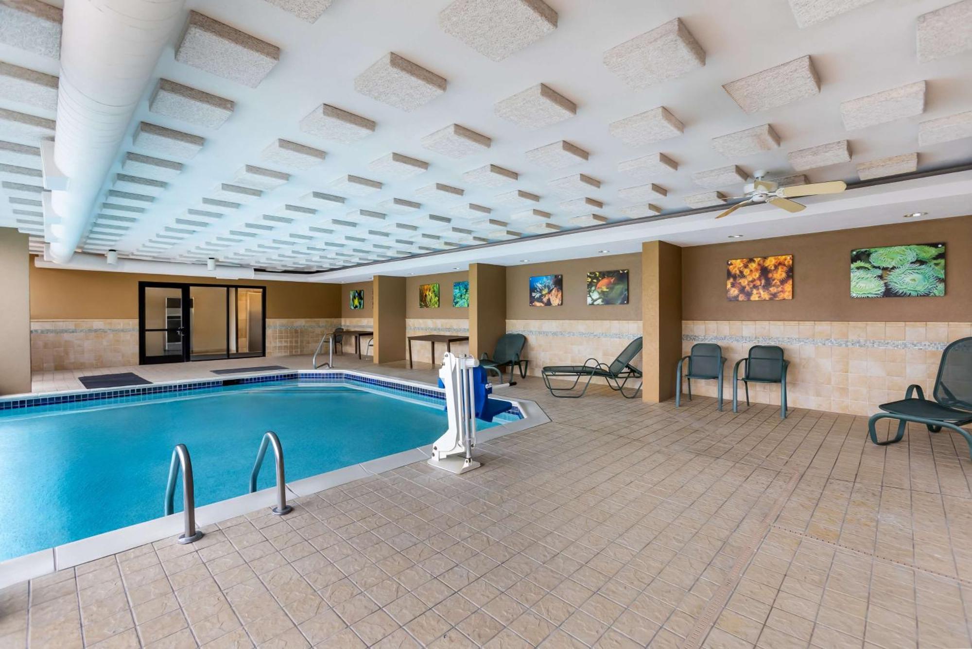 Sonesta Essential Hobby Airport Hotel 3*